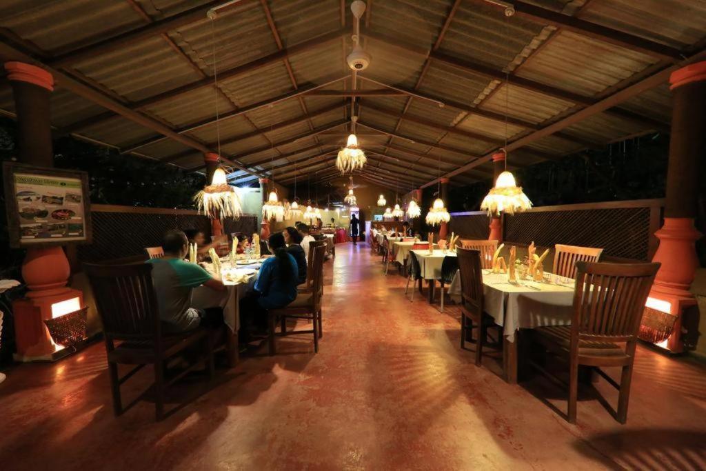 Sundaras Resort Ltd Dambulla Kültér fotó